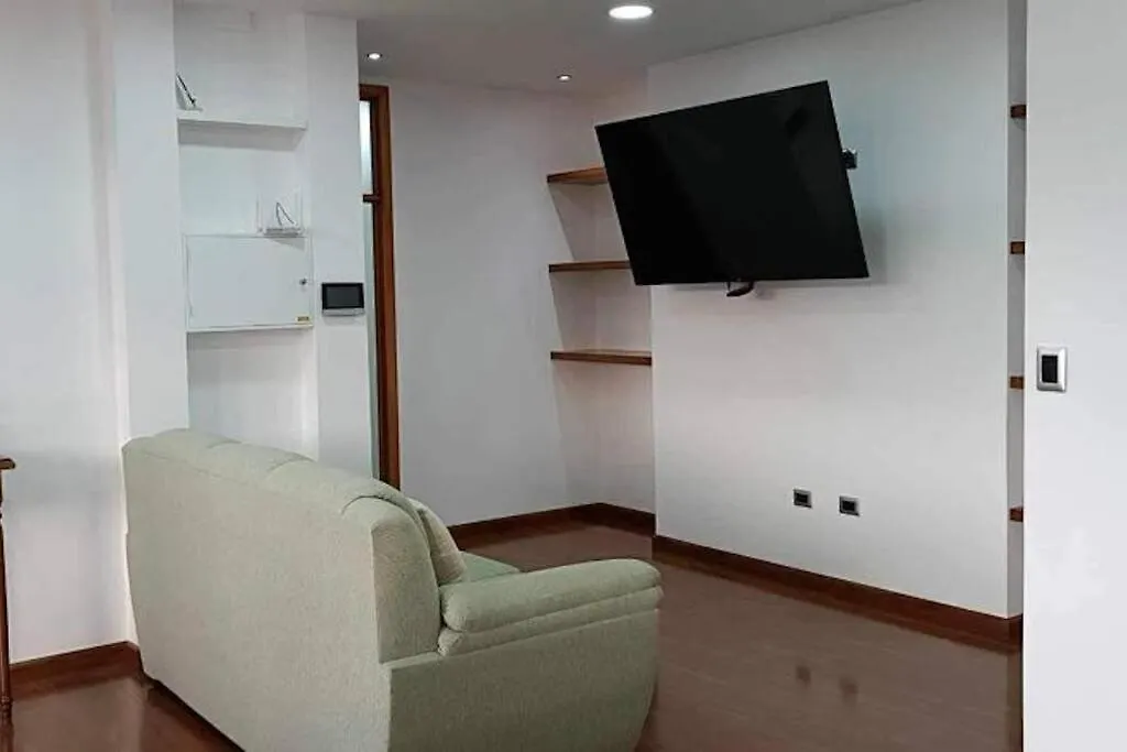 Cuenca -Sucre Suites Modern Lux 0*,  Ecuador