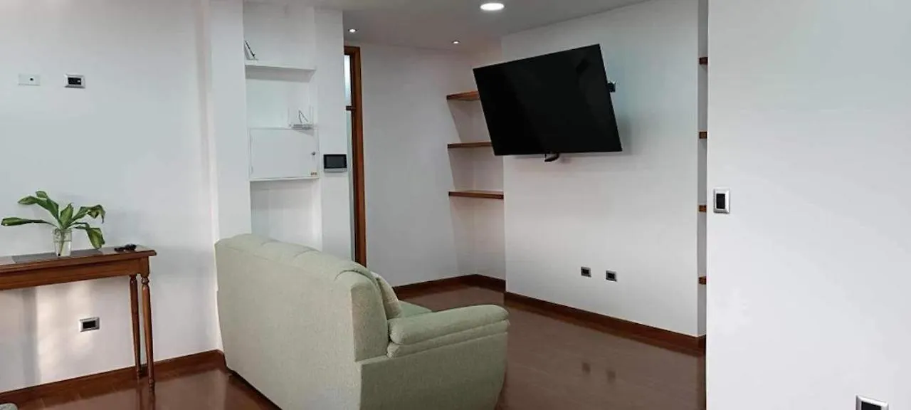 Cuenca -Sucre Suites Modern Lux 0*,
